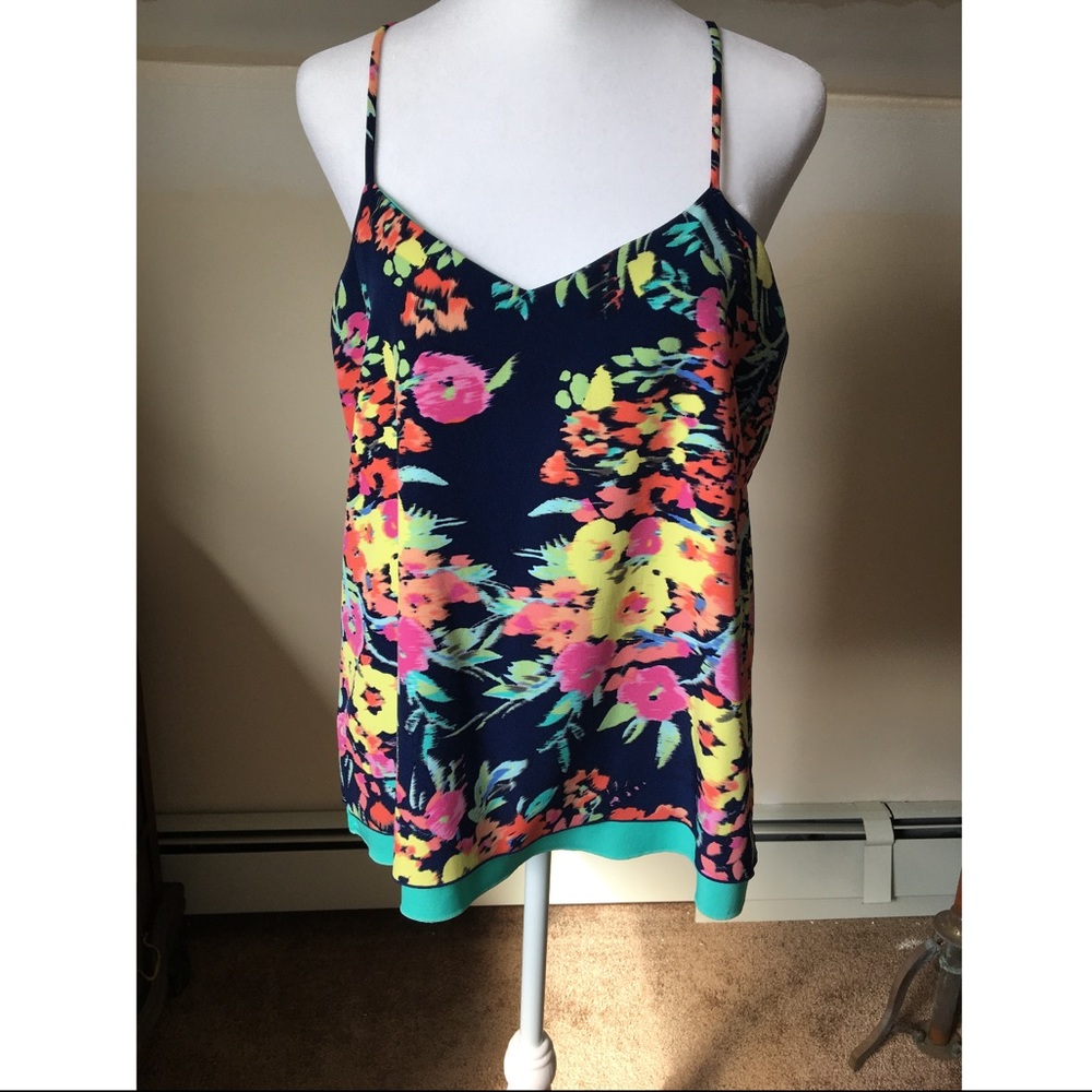 Floral Reversible Sleeveless Tank Top size Medium - Picture 1 of 6